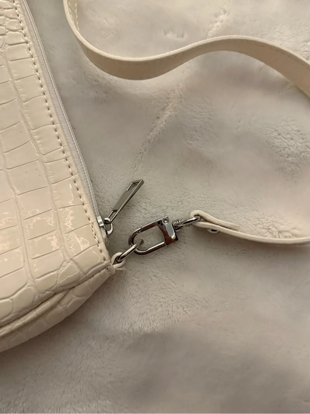 🤍 Vintage Y2K White/Cream Croc Mini Shoulder Bag 🤍